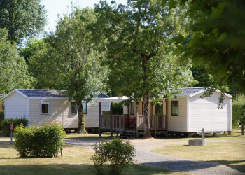 Mobil-Home tout équipé au Camping Le Martin Pêcheur à Magné dans le Marais Poitevin.
