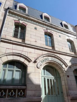 Bains douches à Niort