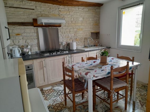 Cuisine avec vue jardin