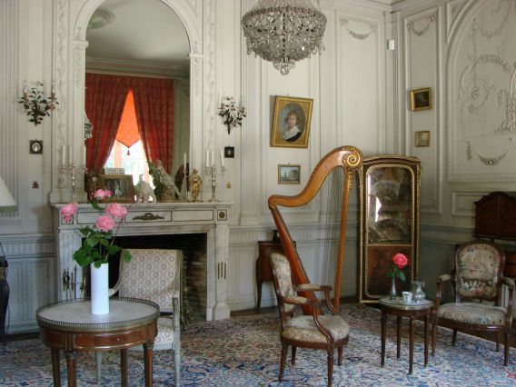 Le petit salon