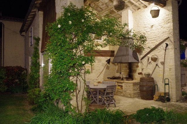 #maraispoitevin#chambresdhotes#leslavandieres#barbecue#détente#soirée#nuit