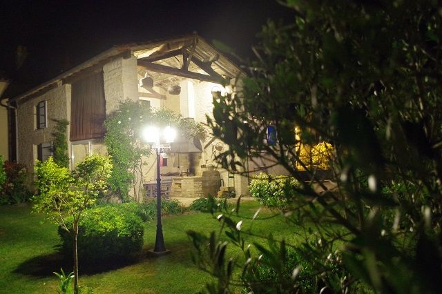 #maraispoitevin#chambresdhotes#leslavandieres#barbecue#détente