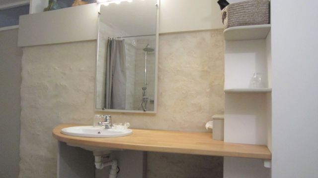 Salle d'eau accessible