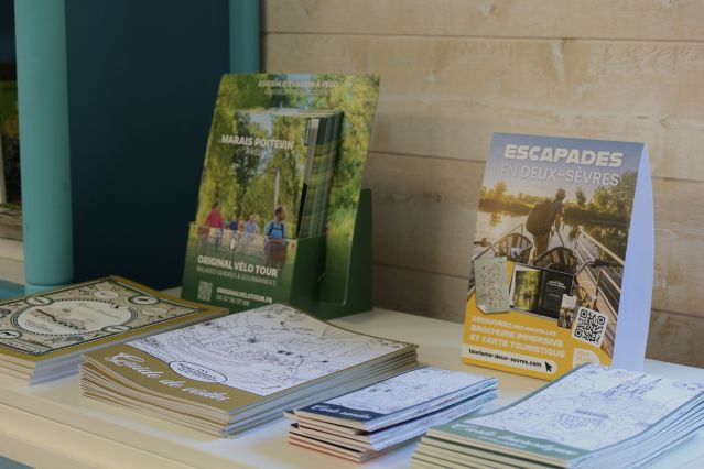 Informations touristiques accueil camping le martin pêcheur entre Niort et Coulon