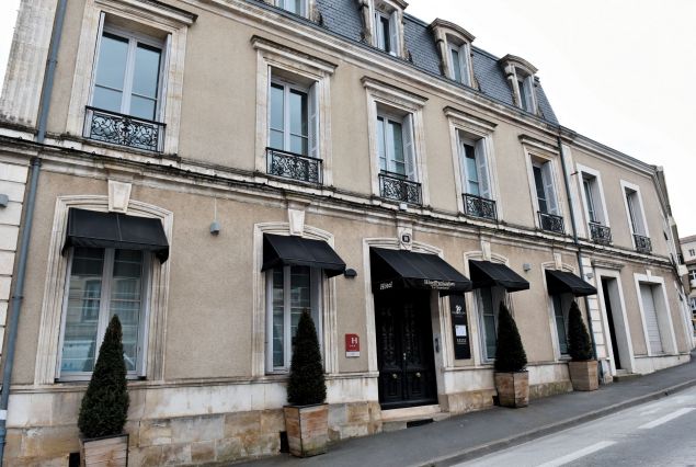 Façade Hôtel Particulier la Chamoiserie côté rue de l'Espingole