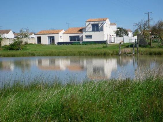 La Maison dans le Pré Extérieur