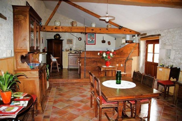 Les Tilleuls Grande salle d'accueil