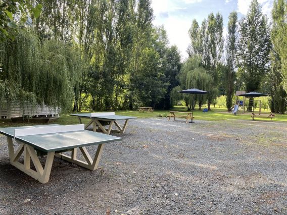 Tables de ping-pong