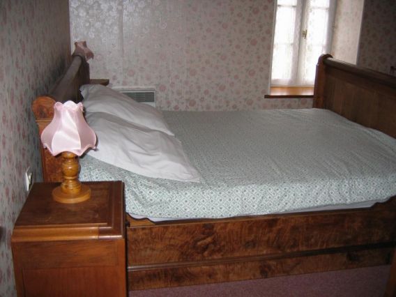 Photo2.jpg