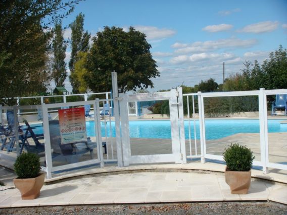 Entrée piscine