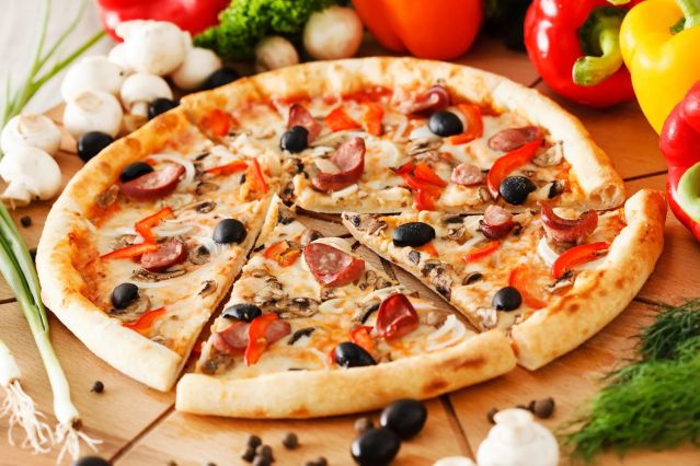 Pizzeria La CUCINA 4