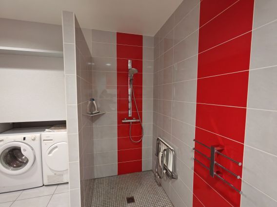 Salle de bains rdc1.jpg