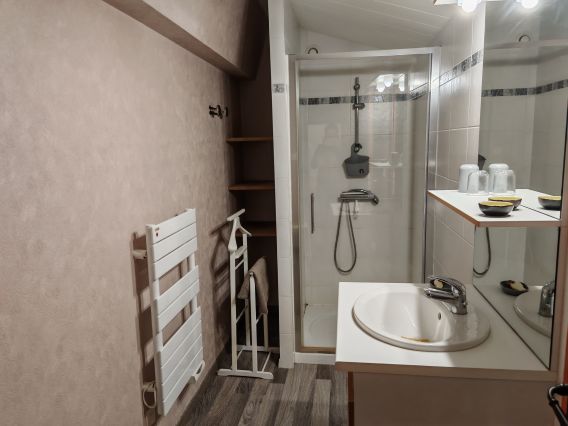 Sdb etage.jpg